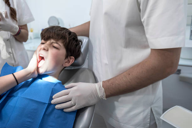 Best Weekend Emergency Dentist in Vineyard, CA